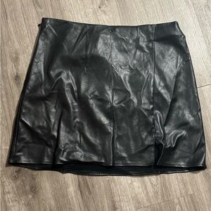 Old Navy Black Faux Leather Mini Skirt